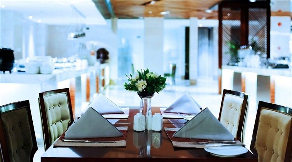 Doubletree By Hilton Shanghai Jing'An Buitenkant foto